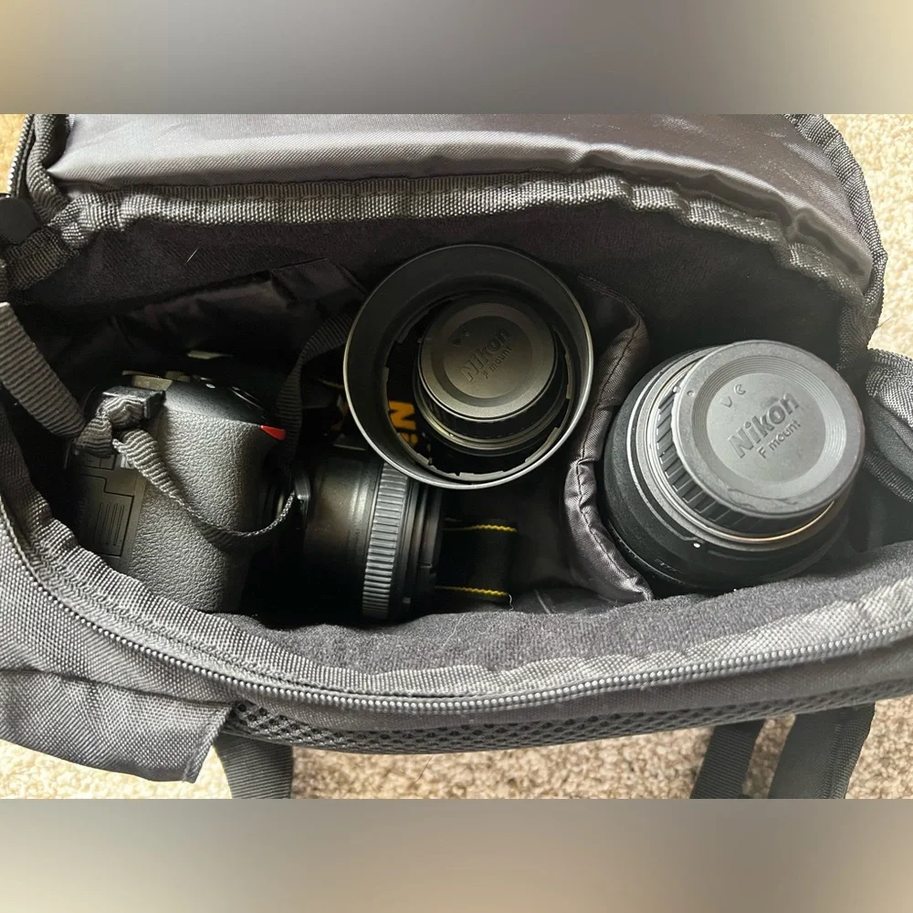Nikon D5600 Black DSLR Camera w/18-55mm & 55-300mm & 50mm f/1.8G VR Lenses LOT